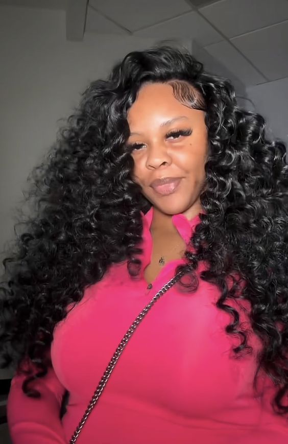 #follow #hairgoals #hair #hairstyles #beautyblog #curls #blogging #blogger #blog Curly Sew In Weave, Curly Bundles, Exotic Hairstyles, Curly Weaves, Quick Weave Hairstyles, Human Hair Bundles, Slick Hairstyles, Hair Laid, Dope Hairstyles