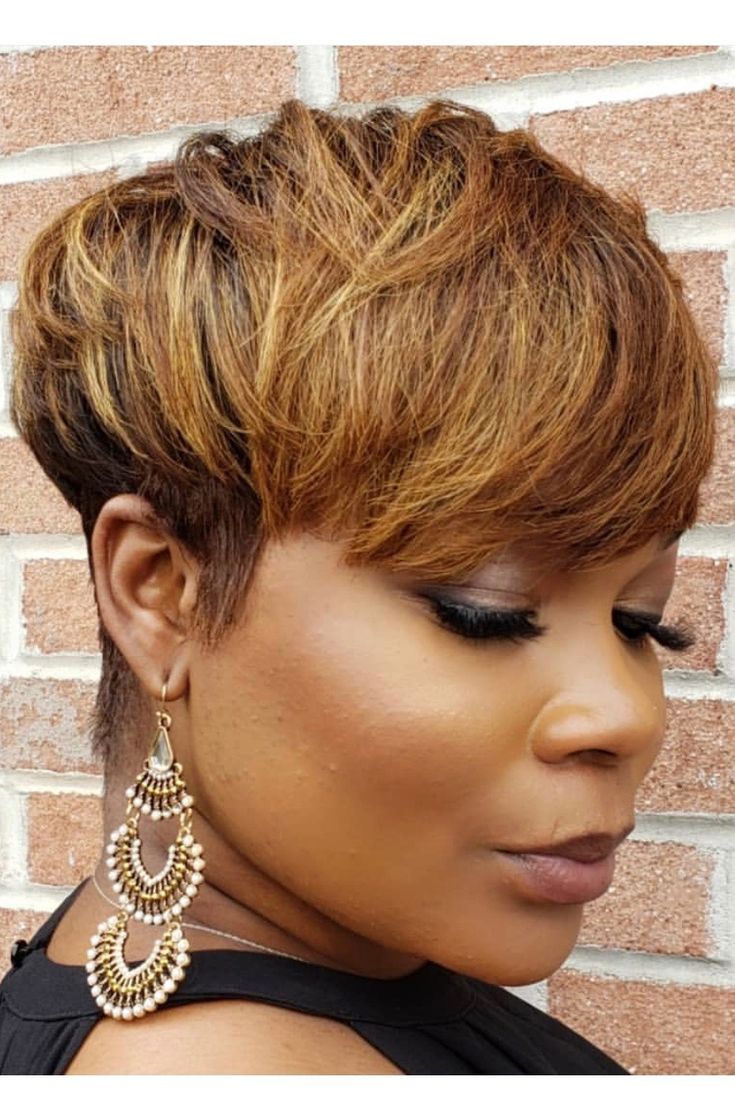 Short Sewin Hairstyles For Black Women, Pam Hairstyles, Hair Color Pixie Cut, Color Pixie Cut, Sharp Haircut, Curly Hairstyles For Girls, Side Bob, Pixie Haircut Fine Hair, Short Weave Hairstyles