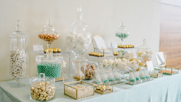 Truly Scrumptious | Dessert Tables & Candy Bars