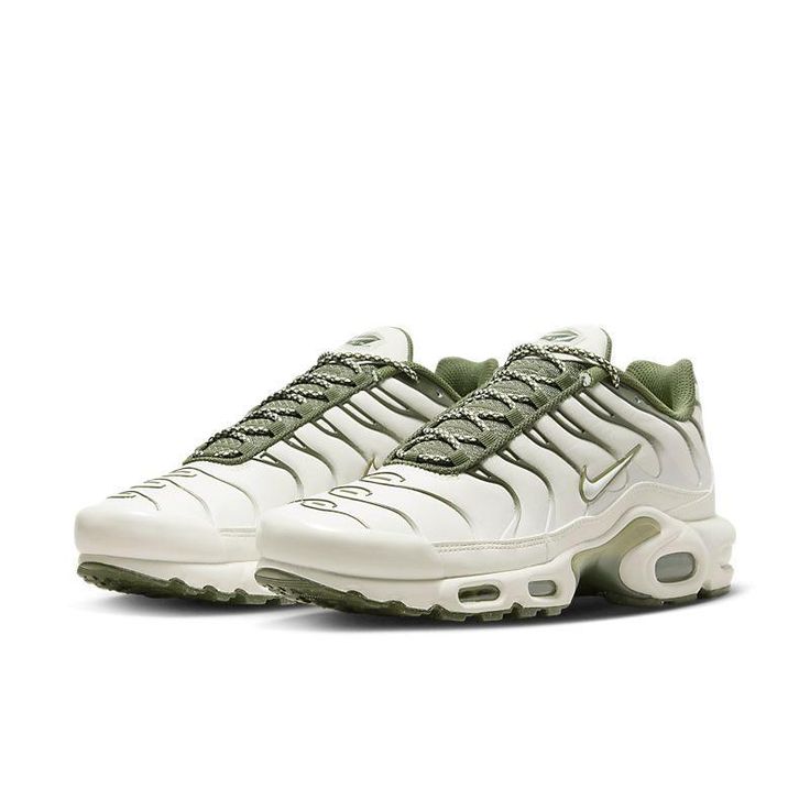 Sneaker Displays, Air Max Plus Tn, Wavy Design, Nike Tn, Yeezy Sneakers, Cargo Khaki, Popular Sneakers, Youth Shoes, Nike Air Max Tn