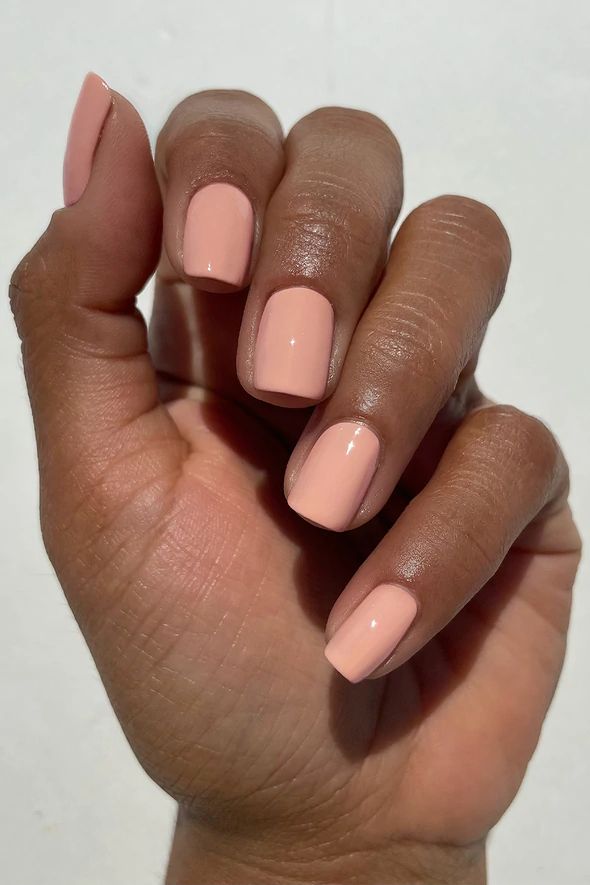 Minetta Eggshell Nails Color, Terracotta Gel Nails, Neutral Nail Colors For Black Women, Rusty Mauve Nails, Nude Nails Dark Skin Tone, Nude Nail Polish For Dark Skin, Peach Nails, Simple Gel Nails, Neutral Nails