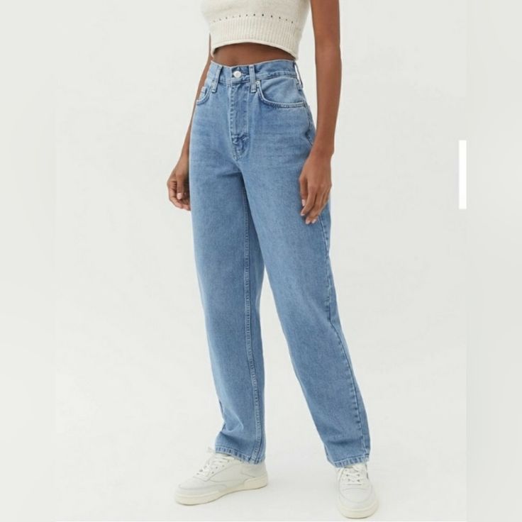 Nwt Bdg High Waisted Baggy Jeans Very On Trend And Thick, Quality Denim Size 32 Measurements Available Send Me An Offer! High Waisted Baggy Jeans, Baggy Jean, Urban Outfitters Jeans, Vintage Mom Jeans, Outfit Formulas, Bdg Urban Outfitters, High Rise Mom Jeans, Printed Jeans, Button Fly Jeans