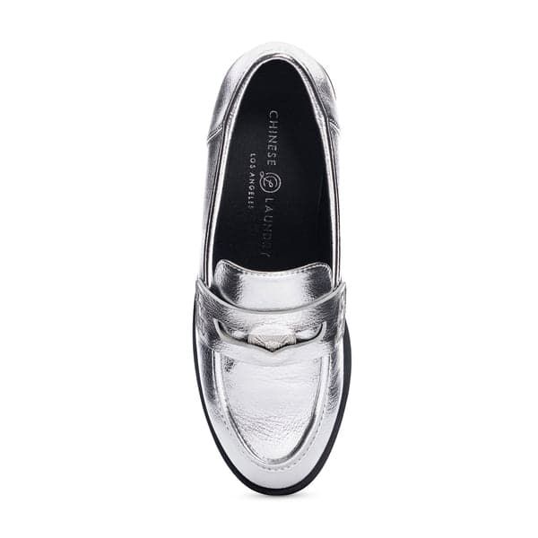 Porter Metallic Loafer Metallic Loafers, Laundry Shop, Metallic Flats, Sharp Dressed Man, Low Block Heels, Chinese Laundry, All Eyes, Metal Style, All About Eyes