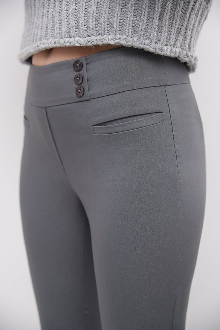 From that stressing job interview to the happy hour with your friends, these versatile pull-on pants will accompany you throughout your daily routine. With their cute details and light front tummy tamer panel, they make sure you stay comfy and stylish at all time. Real front pockets that need to be gently pulled apart before wearing Fake back pockets and front fly Pressed front and back leg crease Soft Twill fabric Metal logo tab on the back waist Button detail at the waist Mid-rise, sits slight Bolero Dress, Bolero Cardigan, Heather Brown, Classic Pants, Black Shadow, Everyday Chic, Loungewear Shorts, Metal Logo, Job Interview