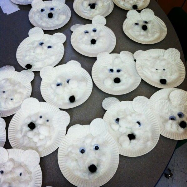 paper plates with polar bear faces on them