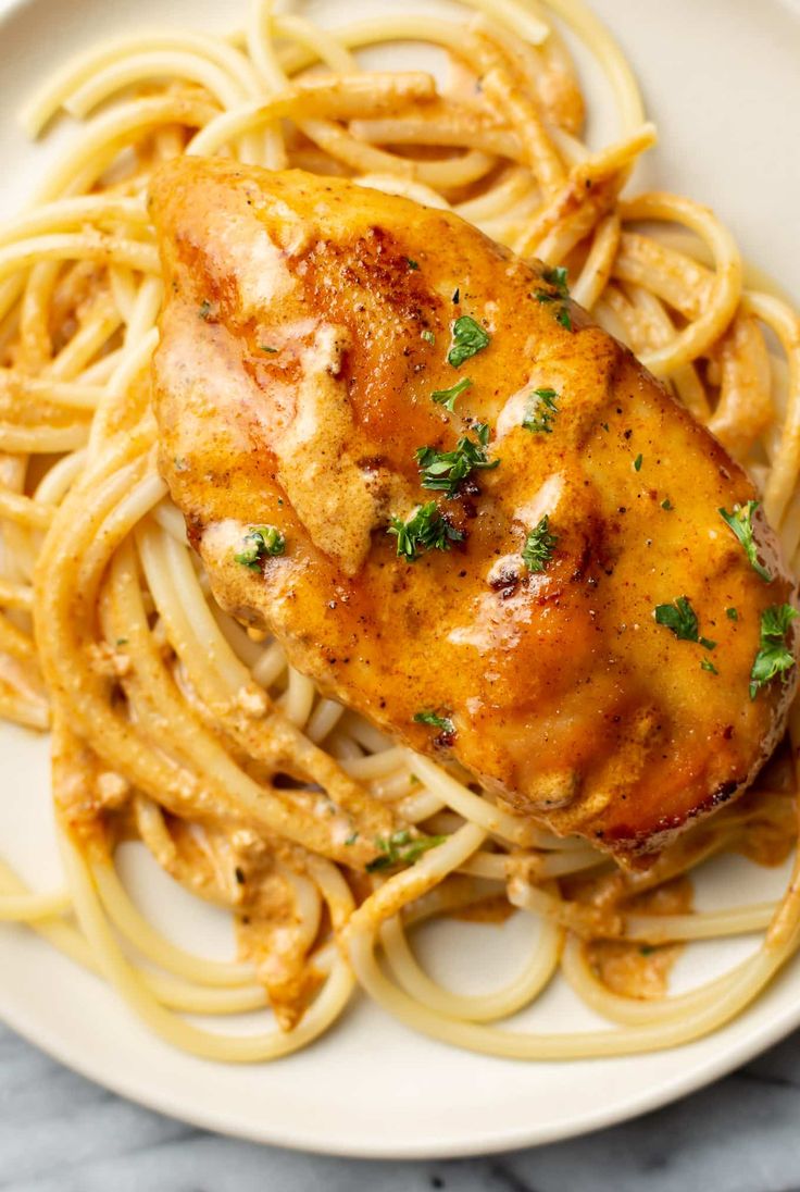 Easy Chicken Lazone Lazone Chicken, Chicken Lazone Pasta, Chicken Lazone, Cajun Cream Sauce, Saucy Chicken, Salt Lavender, Creamy Chicken Recipes, Lavender Recipes, Pan Fried Chicken