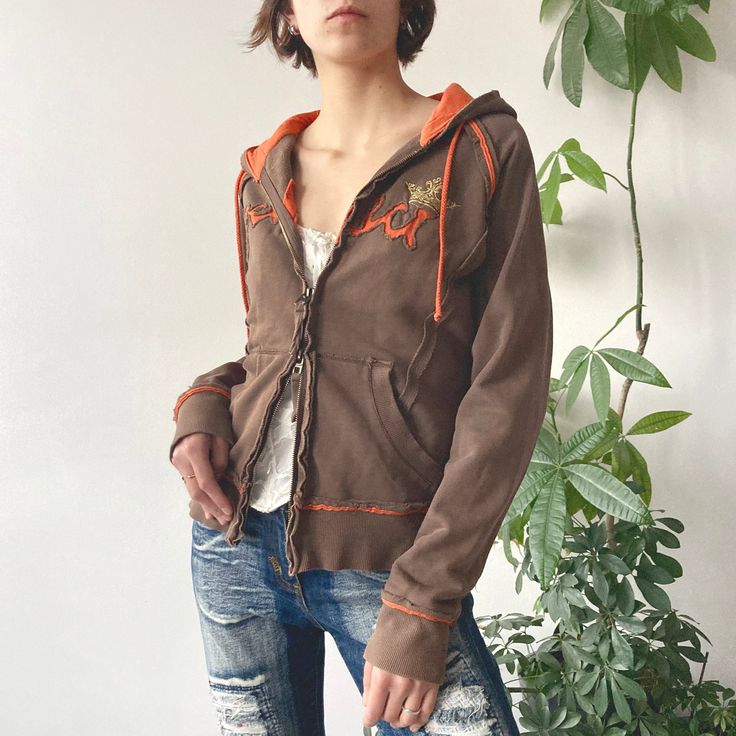 Vintage Y2K 00's 2000's Brown & Orange Double Zip Up Hoodie | Archive Cyber Fairy Style | Size M/L condition: 9/10 size: M/L model is size UK8/EU36/S and is 173 cm tall (5.7ft) the item is preloved/vintage so some signs of natural wear and age might appear we ship from Poland! Y2k Style Hoodie With Drawstring Hood For Fall, Y2k Hooded Sweatshirt For Fall, Y2k Hoodie Sweatshirt, Casual Fitted Brown Hoodie, 90s Hoodie Tops For Winter, Brown Fitted Casual Hoodie, Y2k Cotton Hoodie For Winter, Y2k Cotton Outerwear For Fall, Y2k Style Hooded Winter Top