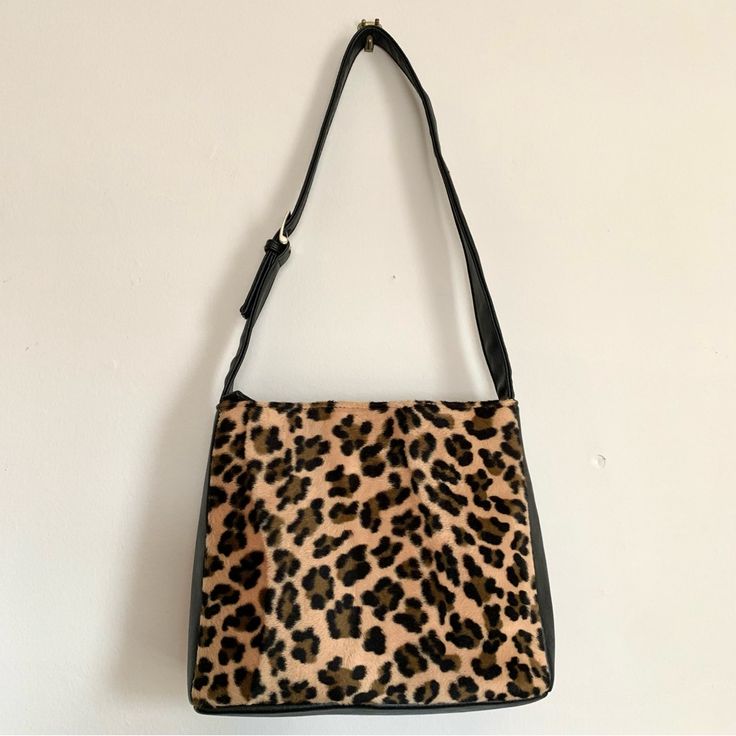 Women’s Faux Fur Animal Print Shoulder Bag Faux Leather Adjustable Shoulder Strap Like New - Never Used See All Pictures For Details Leather Bag With Faux Fur Lining, Brown Shopping Bag With Faux Fur Lining, Brown Bag With Faux Fur Lining For Shopping, Brown Shoulder Bag With Faux Fur Lining For Fall, Chic Brown Bag With Faux Fur Lining, Chic Everyday Shoulder Bag With Faux Fur Lining, Fall Brown Shoulder Bag With Faux Fur Lining, Brown Rectangular Bag With Faux Fur Lining, Trendy Everyday Shoulder Bag With Faux Fur Lining