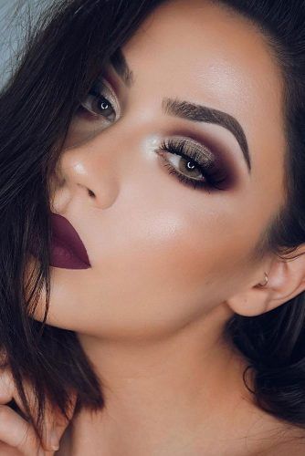 Maroon Makeup, Masquerade Makeup, Make Up Designs, Wedding Hairstyles And Makeup, Peekaboo Highlights, Make Up Inspiration, Beauty Make-up, Makijaż Smokey Eye, Braut Make-up