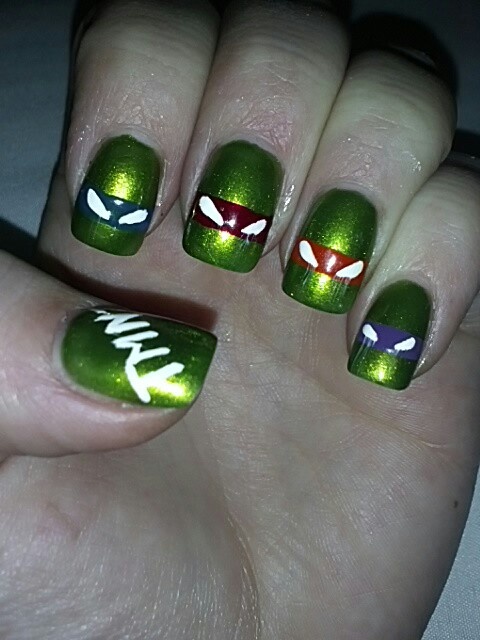 My awesome TMNT nails Tmnt Nail Art, Tmnt Nails, Bling Manicure, Ninja Turtle Nails, Unusual Nail Designs, Daisy Acrylic Nails, Color Manicure, Opi Nail Polish Colors, Spring Manicure