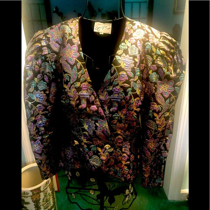 Gorgeous Embroidery Dinner Jacket! Blues/Purples On Black! Metallic!Size 10. Orig $95 Womens Tunic Dress, Black Sleeveless Blouse, Dinner Jacket, Sequin Blazer, Green Blazer, Floral Blazer, Velvet Blazer, Grey Blazer, Striped Blazer