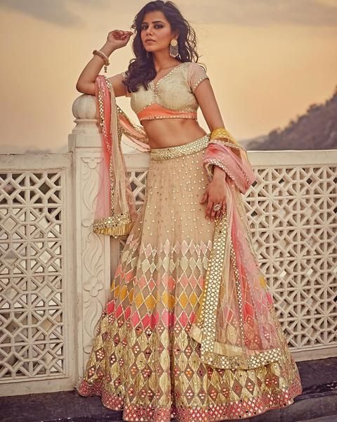 Abhinav Mishra's 2020 Summer Collection Is Out & It's Drop-Dead Gorgeo – WedBook Abhinav Mishra, Mehendi Outfit, Mehndi Dress, Indian Lehenga Choli, Indian Designer Suits, The Royals, Indian Lehenga, Ghagra Choli, Party Wear Lehenga