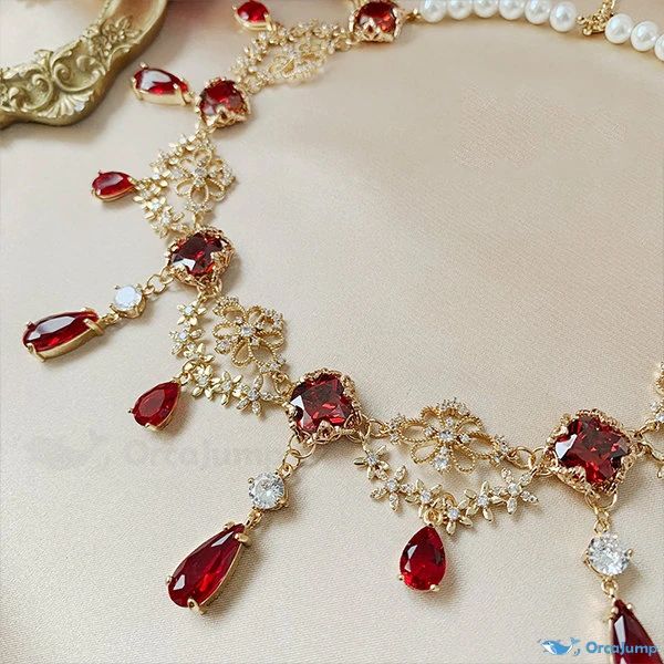 OrcaJump - Exquisite Lolita Crystal Necklace - Available in 3 Striking Colors Rubies Jewelry Necklaces Beads, Royal Jewelry Aesthetic, Bridgerton Jewellery, Charm Necklace Ideas, Red Gold Jewelry, Bridgerton Jewelry, Victorian Jewelry Necklace, Bridgerton Dresses, Fancy Necklaces