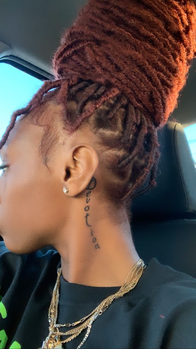 Temporary Locs Protective Styles, How To Style Temporary Dreadlocks, Temporary Dreadlocks Black Women, Temporary Locs Styles, Temporary Dreadlocks, Temporary Locs, Temporary Dreads, Black Hair Protective Styles, Female Dreads