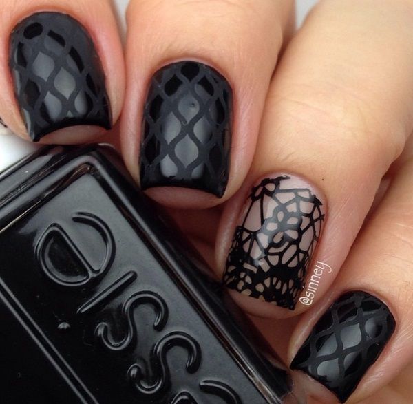 Lace Fishnet Nail Design Fishnet Nails, Fantastic Nails, Themed Nails, Orange Nail, Unghie Nail Art, Matte Black Nails, Lace Nails, Black Nail Art, Grunge Nails