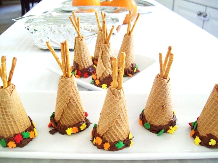 there are cones that have been made to look like they're going to eat