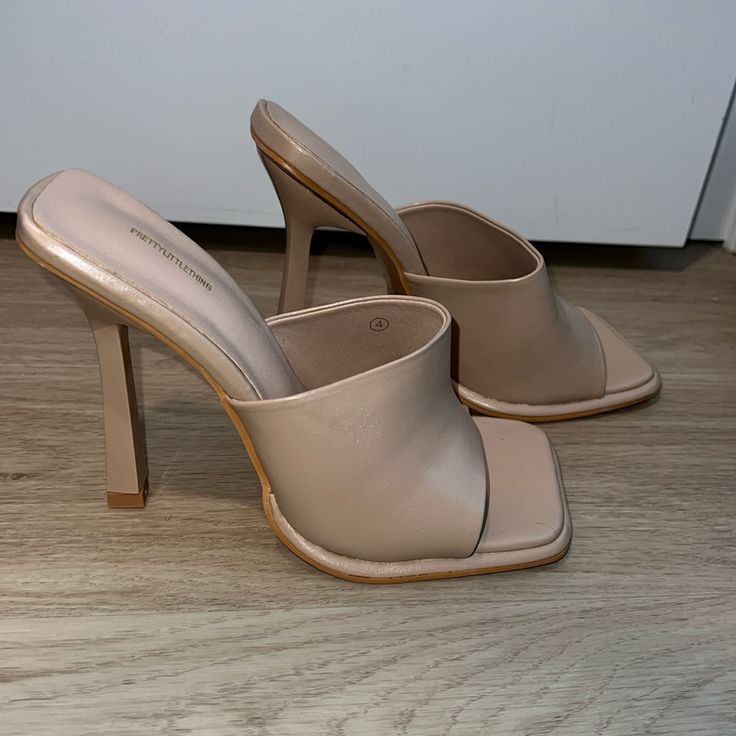 New Without Tags Tan Heeled Sandals Never Worn Pretty Little Thing Square Toe Uk Size 4 Can Fit A Us Size 6 Or 6.5 I Go Between Both Sizes Trendy Beige Sandals With 4-inch Heel, Trendy Beige Sandals For Night Out, Cream High Heel Mules, Beige Open Heel Mules For Party, Beige Open Toe Sandals For Night Out, Beige High Heel Sandals For Night Out, Beige Mules With Wrapped Heel For Party, Beige Mules With Sculpted Heel For Party, Beige Open Toe Heels For Night Out