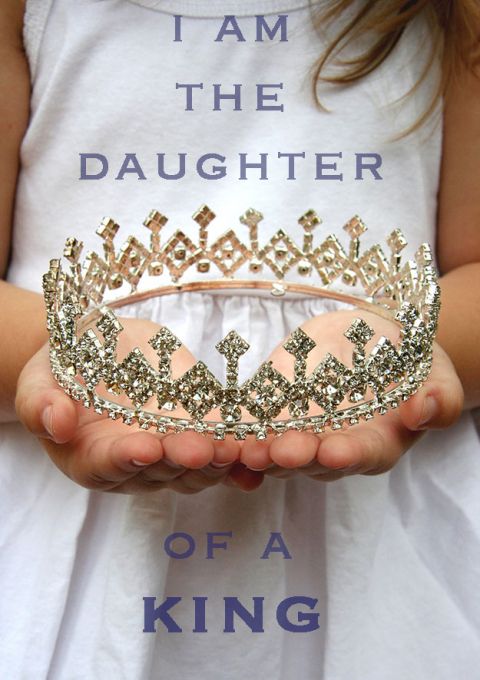 Daughter Of The King Party Ideas, I Am The Daughter Of A King, Daughter Of God Wallpaper, Princess Of God, Daughter Of The Most High, Gods Princess, Daughter Of A King, Word Of Faith, Jesus Christ Art