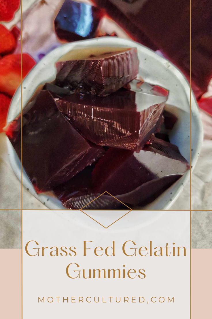 A bowl of grass fed gelatin gummies Bovine Gelatin Gummies, Gelatin Gummies Healthy, Beef Gelatin Gummies, Beef Gelatin Recipes, Gelatine Recipes, Gut Gummies, Protein Gummies, Gelatin Gummies, Healthy Gummies