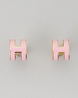 Hermes Earrings, H Earrings, Cool Ear Piercings, Hermes Bracelet, Preppy Jewelry, Expensive Jewelry Luxury, Hermes Jewelry, Stylish Glasses, Nail Jewelry