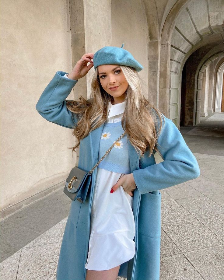 Europe November, Pastel Blue Outfit, Pastel Preppy, Baby Blue Outfit, Preppy Chic Outfits, Pastel Outfits, Outfits For Spring, Quirky Fashion, Estilo Preppy