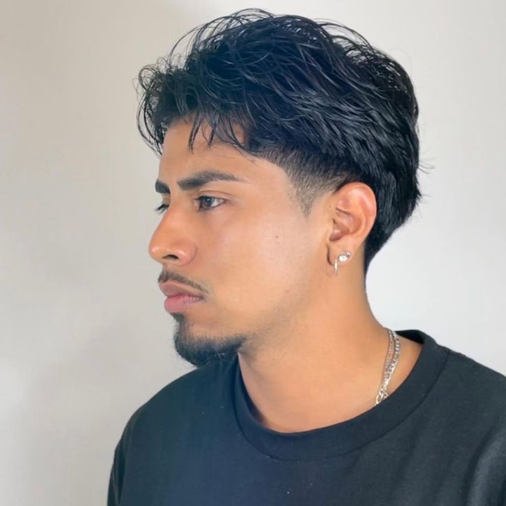 Latino Haircuts, Short Slicked Back Hair, Mens Haircuts Thick Hair, Slick Back Haircut, Taper Fade Short Hair, Mens Haircuts Straight Hair, Mexican Hairstyles, Mens Haircuts Short Hair, Men Haircut Curly Hair