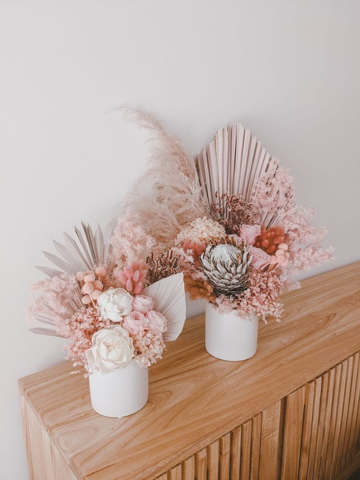 Custom Pink Everlasting Arrangements - everlasting florals by The After Hours Co Pink Dried Flower Arrangement, Dried Flowers Crafts, Paper Flower Backdrop Wedding, Dried Arrangements, Dried Flowers Diy, Diy Bouquet Wrap, Bouquet Box, 21st Birthday Decorations, Flower Box Gift