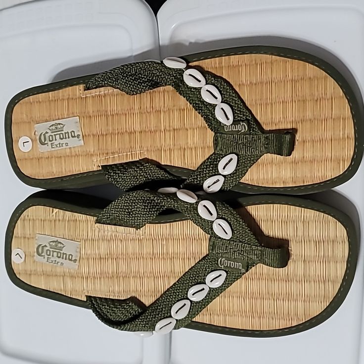 Nwot Olive Green Thong Sandals With Shells And Straw Footbed. New, Never Used. Shows Size Large Same As 10 All Sales Are Final. Brown Toe Post Beach Slippers, Comfortable Brown Flip Flops For Beach, Green Round Toe Flip Flops For The Beach, Adjustable Brown Flip Flops For Beach, Green Casual Toe Post Flip Flops, Green Toe Post Casual Flip Flops, Green Casual Flip Flops, Casual Adjustable Beige Flip Flops, Beige Adjustable Casual Flip Flops