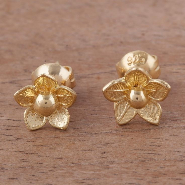 Paw Necklace, Flower Earrings Gold, Floral Studs, Dainty Studs, India Jewelry, Sterling Silver Stud Earrings, Gold Earrings Designs, Dog Paw, Silver Stud Earrings