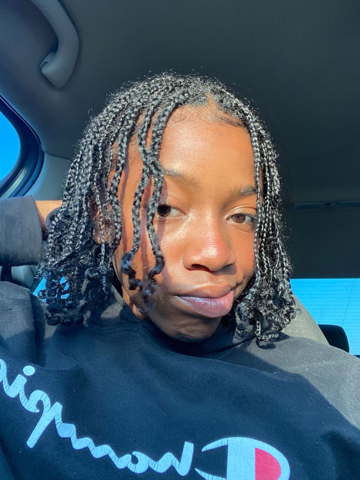 Mini Braids On Short Hair, Small Plats Braids Natural Hair, Braids With Natural Hair No Weave, Mini Braids On Natural Hair Short, Mini Braids, Mini Braids On Natural Hair, Natural Hair Box Braids, Natural Braids, Short Box Braids Hairstyles