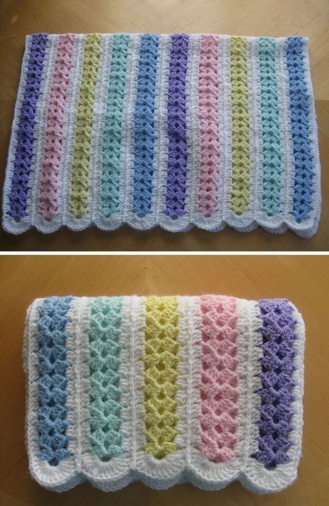 crocheted placemats with different colors on them