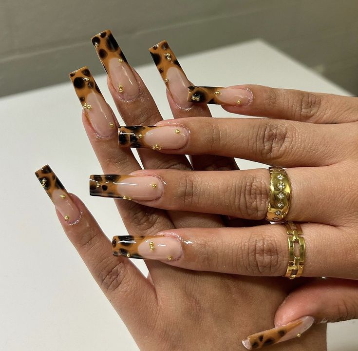 Fake Nails Long, Long Press On Nails, French Nail Designs, Seasonal Nails, Leopard Nails, Fall Acrylic Nails, Nail Forms, Stick On Nails, Nail Accessories