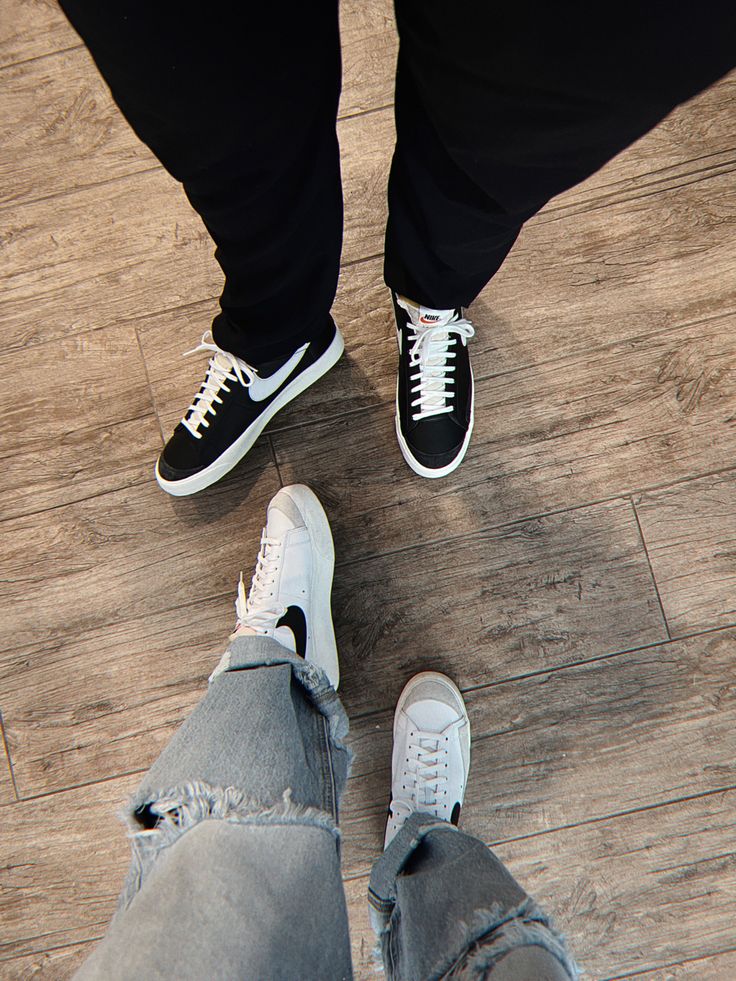 His And Hers Sneakers, Nike Blazers Outfit, Funny House, Aesthetic Couples, Nike Blazers, Couples Love, Tiktok Style, Nike Blazer, Style Summer