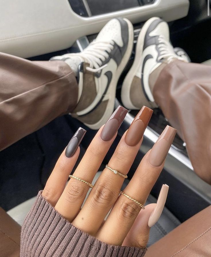 Fall nails Ongles Beiges, Beige Nails, Gradient Brown, Fall Acrylic Nails, Nails And Makeup, Fire Nails, Nails Done, Fancy Nails, Pretty Acrylic Nails