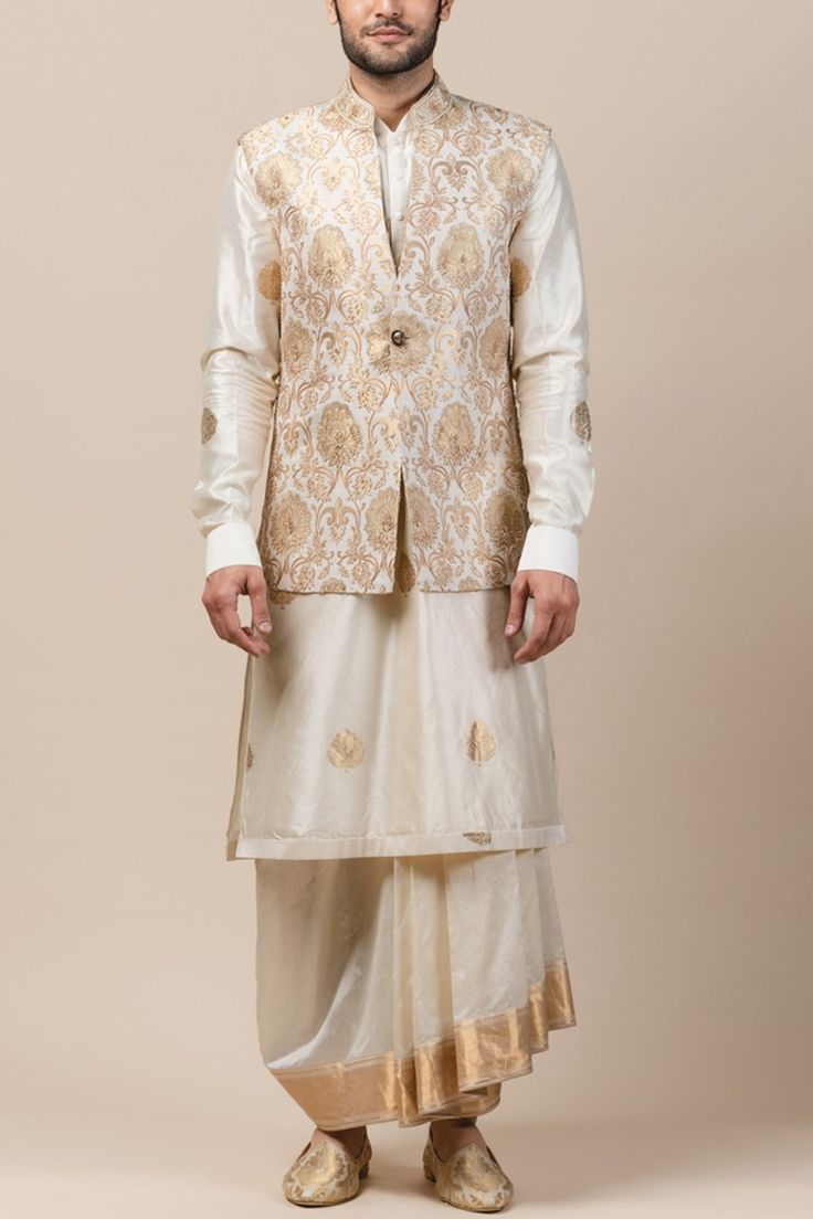 Sage green silk kurta designed by Anita Dongre at AASHNI+CO. Gents Kurta, Nehru Jacket, Silk Kurta, Tarun Tahiliani, Nehru Jackets, Embroidered Neckline, Indian Fashion Designers, Silk Brocade, Kurta Designs