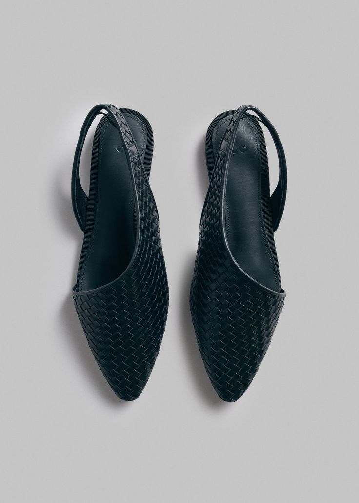 Pointy toe d'Orsay sllingback flat crafted in woven leather. Made in Italy. Details 100% calfskin Black 0223VBL-S24 True to size Heel Height 5mm Pointy Toe Flats, Slingback Flats, Leather Flat Shoes, Denim Shoes, Shoe Print, Pretty Shoes, Shoe Obsession, Shoe Game, Me Too Shoes