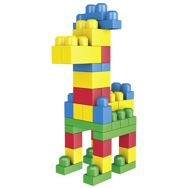 a toy giraffe made out of lego blocks