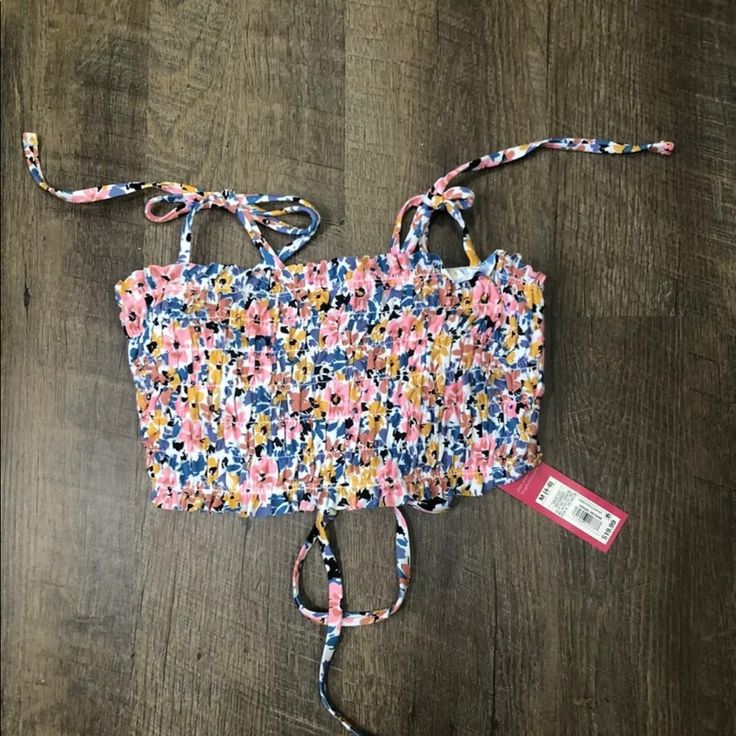 Nwt Size M. Ruched, Floral Pattern With Adjustable Straps. Spring Crop Top Swimwear For Summer, Summer Crop Top Swimwear For Spring, Vacation Crop Top With Floral Print And Stretch Fit, Floral Print Stretch Crop Top For Vacation, Spring Summer Crop Top Swimwear, Stretch Floral Print Crop Top For Vacation, Spring Beach Crop Top Swimwear, Spring Beach Swimwear Crop Top, Crop Top Swimwear For Spring Beach Season