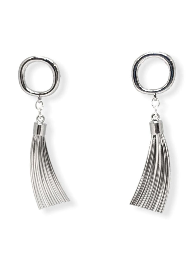 The LUCY earrings are a metal tassel earring available in a bright silver or trendy gold. Perfect for any occasion. These earrings are attached to a push-back backing to make it easy to place in the ear and come with a butterfly backing to stay securely in place. The earring measures to approximately 2 inches in length. Phone Items, A Butterfly, Luxury Accessories, Tassel Earrings, Gold And Silver, Ariel, Silver Gold, Tassels, Silver