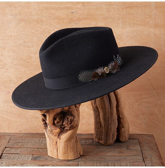 Holiday Wrap, Brim Hats, Felt Wool, Wrap Pattern, Wool Shop, Cool Hats, Wide Brimmed Hats, Wide Brimmed, Men's Clothing