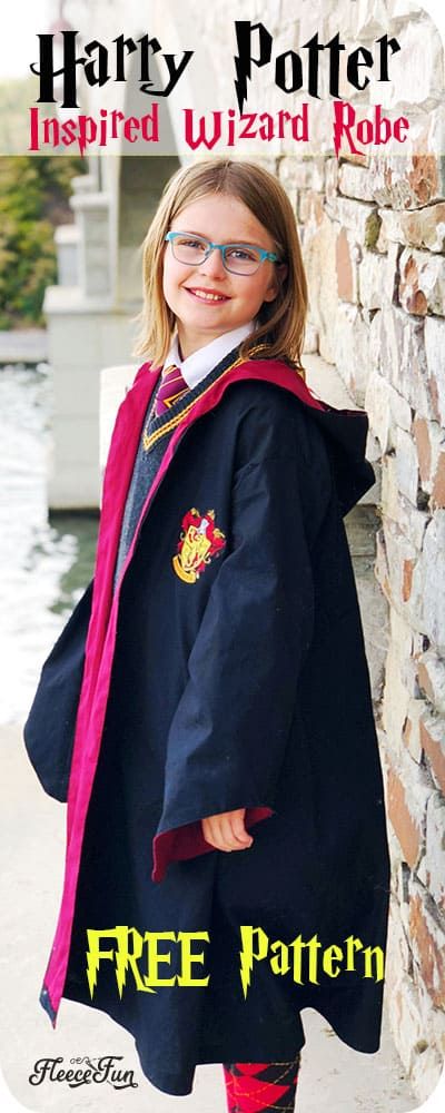 This Harry Potter Robe Pattern Free is perfect for your little Hogwarts Student.  With step by step instructions  and pictures so easy, even a muggle could understand them. Download the free sewing  pdf pattern so your little wizard or witch can be ready for the sorting hat.  #sewingproject #costume #harrypotter #halloweencostume #freesewingpattern via @FleeceFun Diy Harry Potter Robe, Harry Potter Robe Pattern, Robe Pattern Free, Harry Potter Cape, Harry Potter Cloak, Harry Potter Kostüm, Hogwarts Robes, Harry Potter Robes, Hogwarts Student