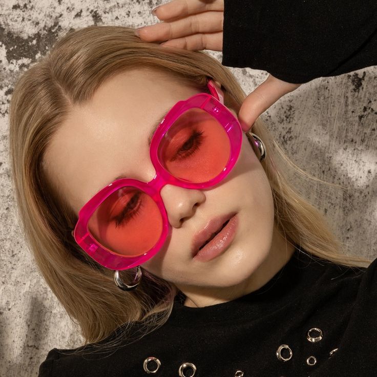 Brand New, Sunglasses Available In 3 Colors Pink, White, Black Womens Prescription Glasses, Oversized Round Sunglasses, Red Glasses, Round Sunglasses Women, Sunglasses Women Oversized, Sunglasses Women Vintage, Pink Sunglasses, Cat Eyes, Oval Sunglasses