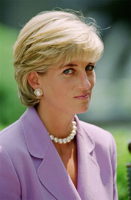 princess-diana-hair-secrets-richard-dalton Diana Hairstyles, Diana Haircut, Princess Diana Jewelry, Princess Diana Hair, Prins William, Princess Diana Fashion, Prins Harry, Princess Diana Photos, Princess Diana Pictures