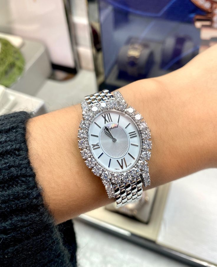 Chopard Perfume Fragrance, Chopard Happy Diamonds Watch, Chopard Happy Hearts Bracelet, Chopard Precious Lace, Chopard Happy Sport Watch, Chopard Watch, Dream Watches, Expensive Watches, Modern Watches