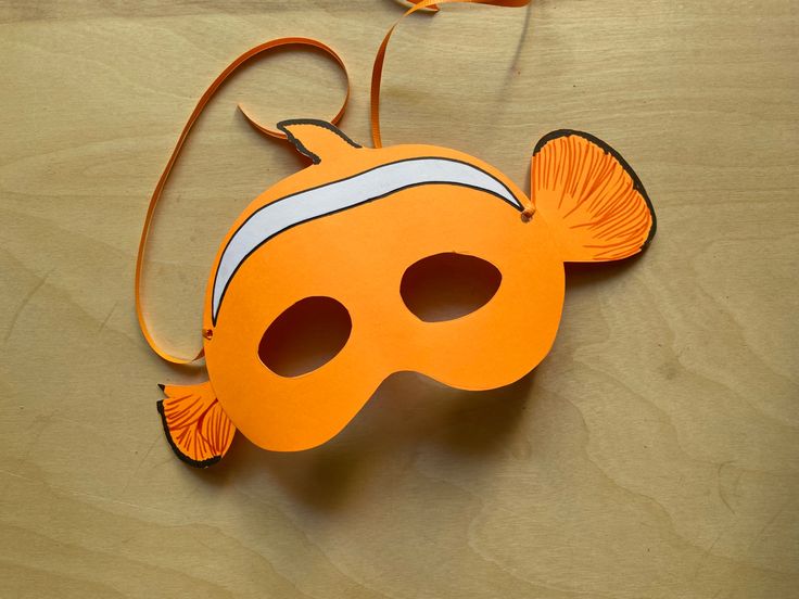 DIY Fish mask,
Clown fish crafts,
Nemo fish mask,
Finding Nemo fish mask,
Finding Nemo inspired crafts,
Finding Nemo themed crafts for kids,
Nemo fish costume ideas,
Finding Nemo themed party diy Costume Fish Kids, Fish Mask Diy, Diy Fish Costume Kids, Nemo Dory Costume, Diy Finding Nemo Costume, Finding Nemo Craft, Finding Nemo Crafts For Kids, Nemo Crafts For Kids, Diy Nemo Costume