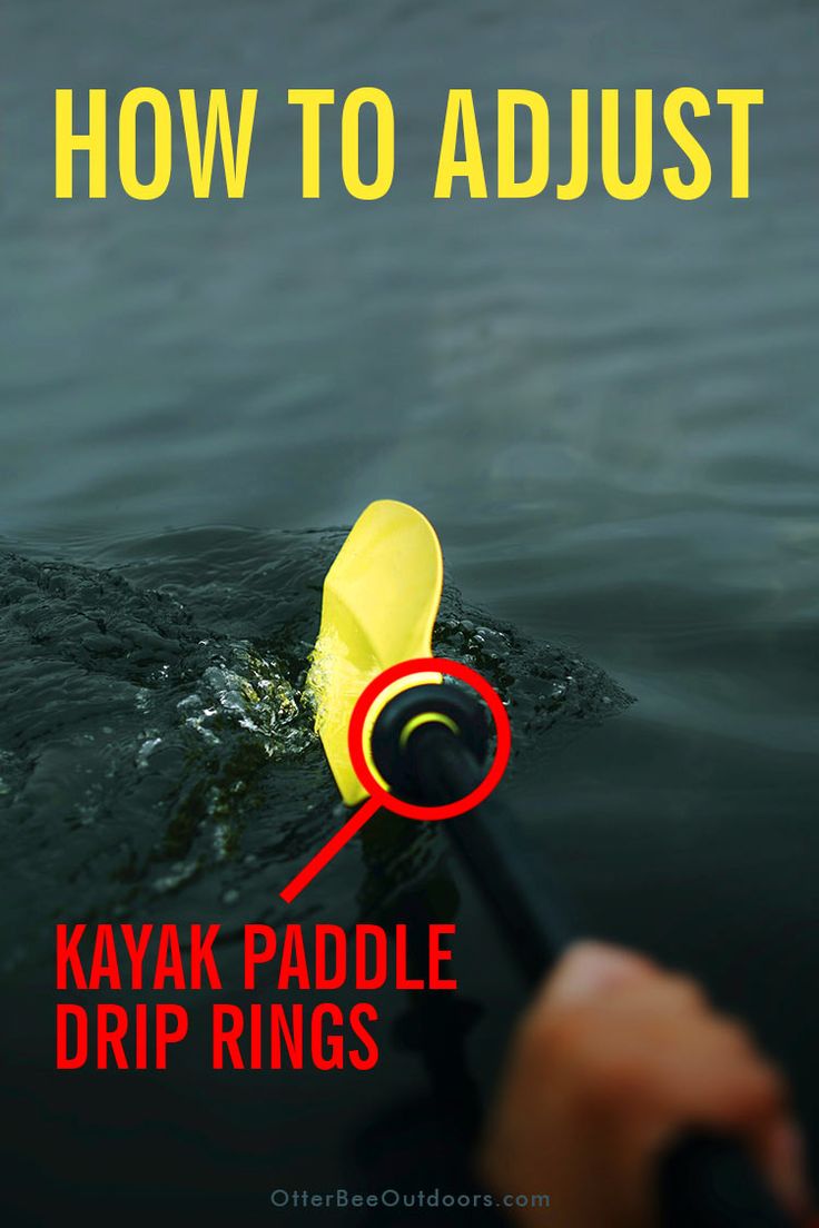 a kayak paddle with the words how to adjust on it