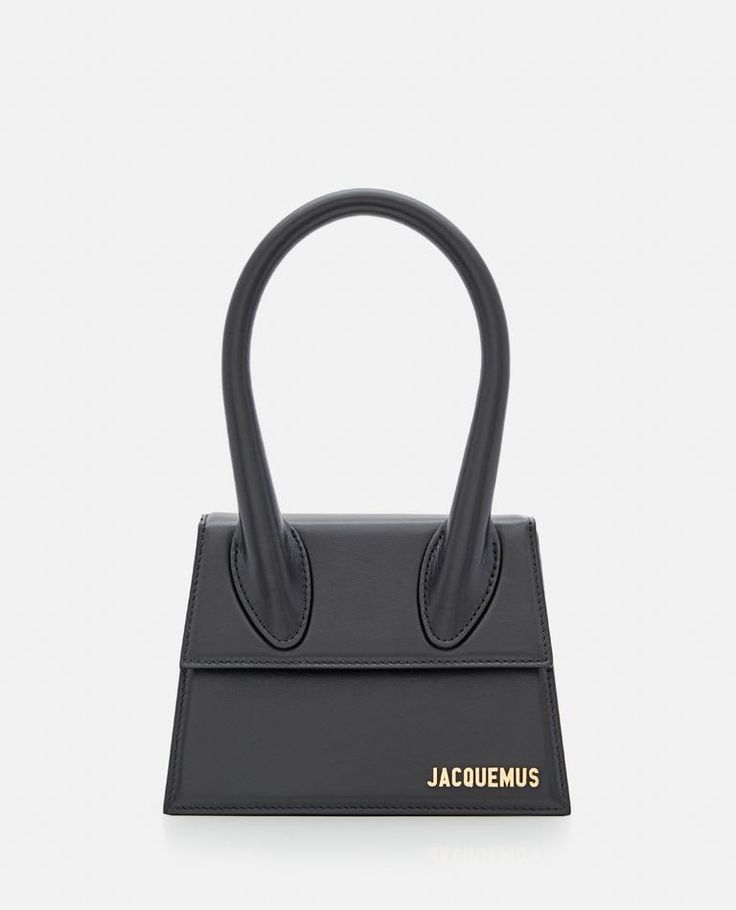 100% Leather Jacquemus Le Chiquito Moyen, Le Chiquito Moyen, Jacquemus Le Chiquito, Marine Serre, Black Shoulder Bag, Sneaker Wedge, Metallic Logo, The Chic, Luxury Retail