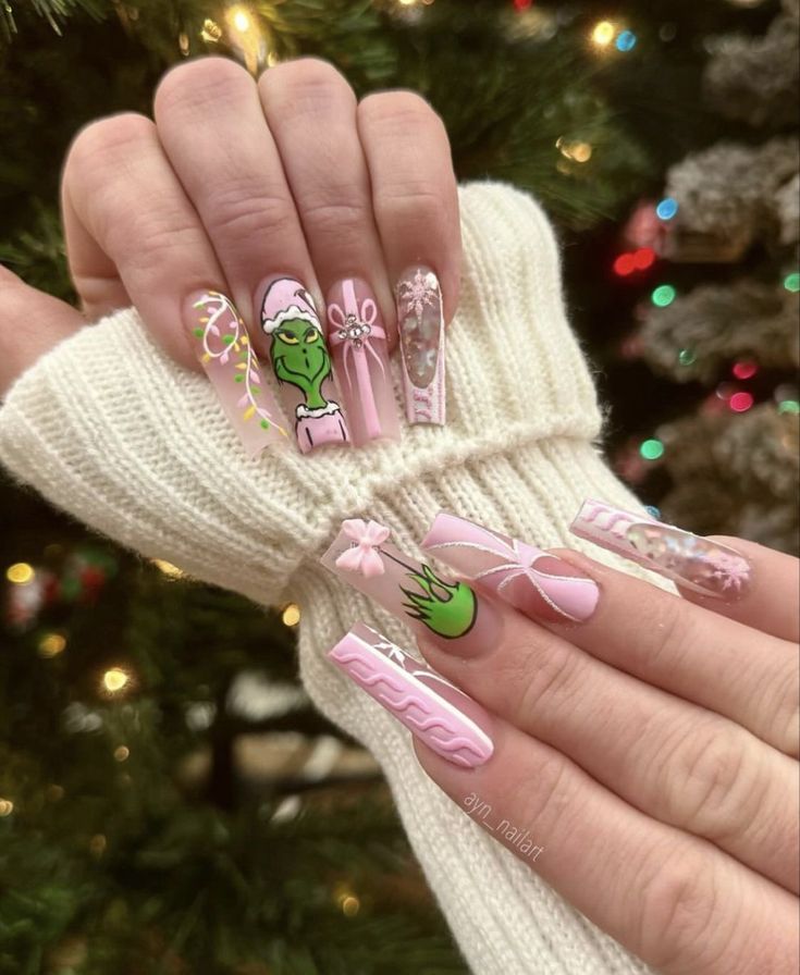 Christmas Nails Long Acrylic, Harry Potter Christmas Nails, Christmas Nails Long, Christmas Nail Designs Acrylic, Nails Long Acrylic, Uñas Aesthetic, Flame Nail Art, Nail Art Acrylic, December Nails