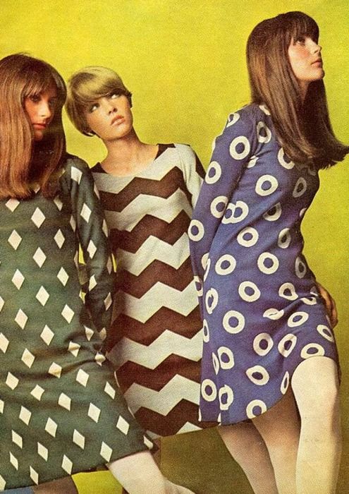 Mod love. Jean Shrimpton, 1960s Outfits, 60s 70s Fashion, Fashion 1960s, Three Women, Swinging Sixties, Sixties Fashion, Look Retro, Mod Fashion