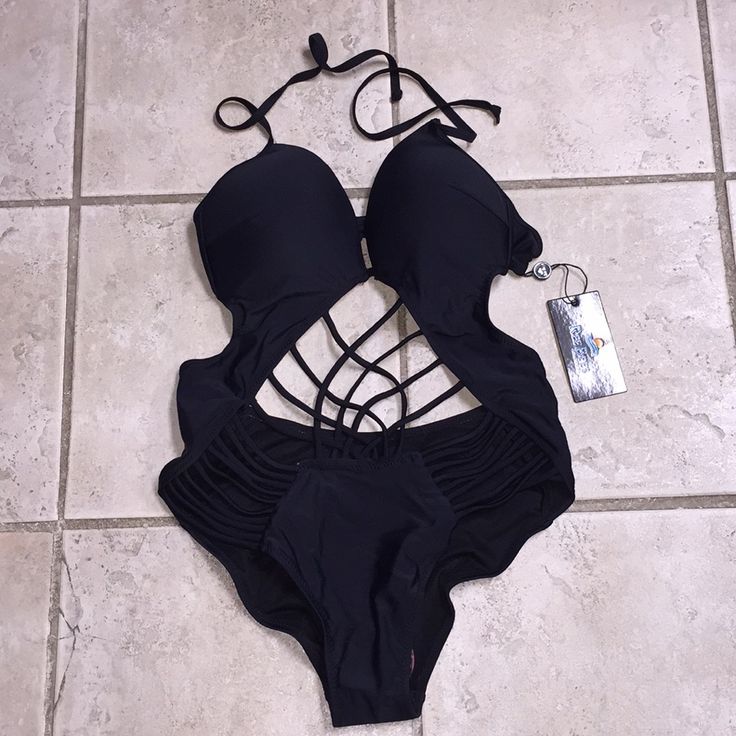 Brand: Ree Bees Swimwear (Purchased From Fashion Nova) Color: Black Size: Medium Style: One Piece Monokini Condition: Brand New; Never Worn; Excellent Condition Great For A Photo Shoot, Vacation, Pool Party, Sexy Beach Day Bikini Pet And Smoke Free Home!!! Party One-piece Swimwear With Built-in Bra, Black Bodysuit With Built-in Bra For Pool, Black Triangle Top Bodysuit For Swimming, Black One-piece Swimwear For Pool, Black Bodysuit For Club And Beach Season, Black Swimwear For Beach Season And Club, Black Swimwear For Club During Beach Season, Black Strappy Lined Swimwear, Black Pool Bodysuit With Lined Body